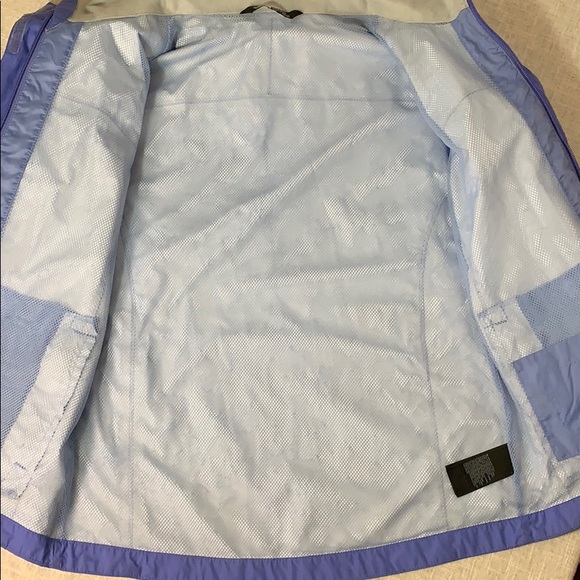 THE NORTH FACE Girls Rain Jacket - Picture 5 of 8